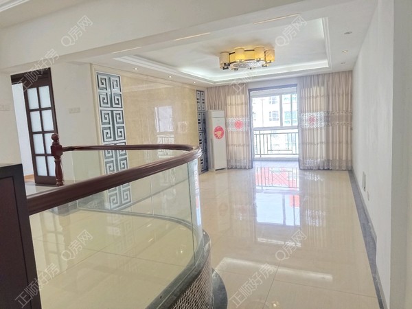 VR看房
