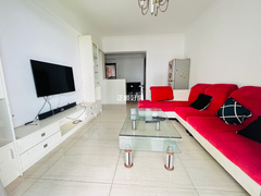 house_img