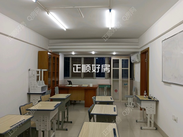 客厅