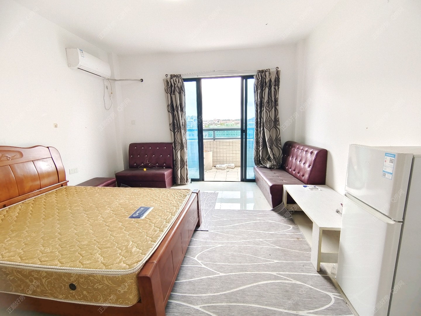 斗门客运站旁边 港式小区春晓悦居 精装公寓  业主诚心出售