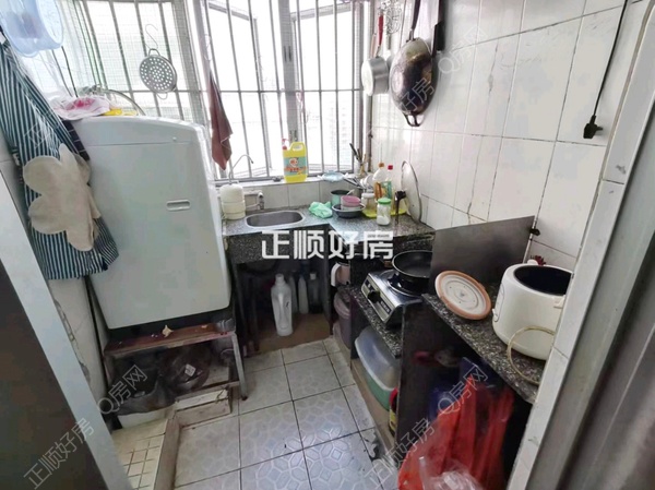 厨房