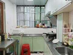 厨房