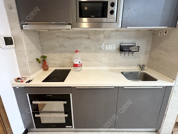 c849af5534632e9cfbfb6e8c27dc995