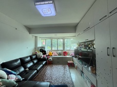 house_img