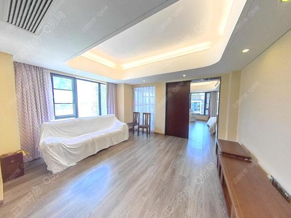 客厅18284681