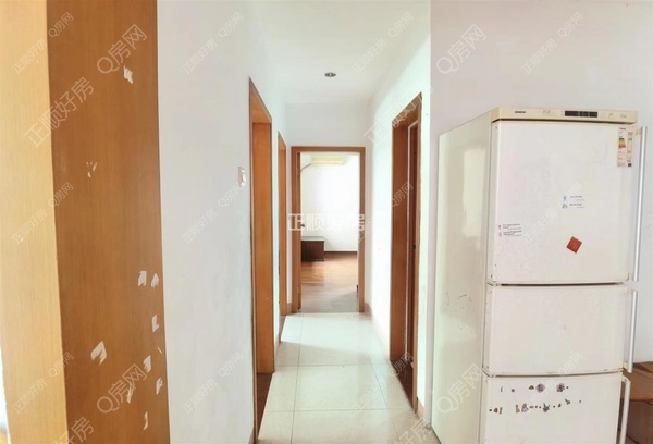 sE2264110221E4F51B9CAE5CD247DF348.jpg12825066