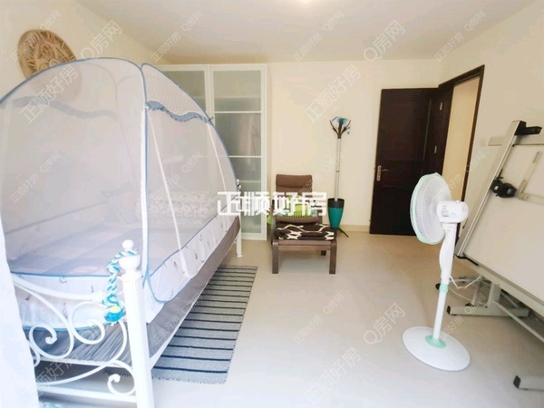 c50974e956c541fbb42f896660e06022