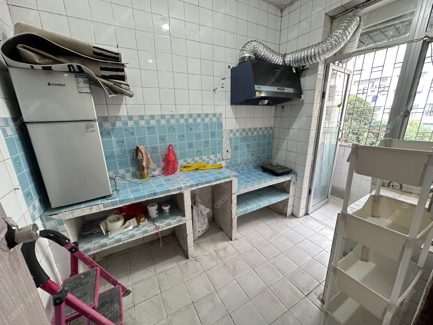 珠海金钟花园其他照片_ 兰埔 金钟花园简装4房2厅 业主诚心出售