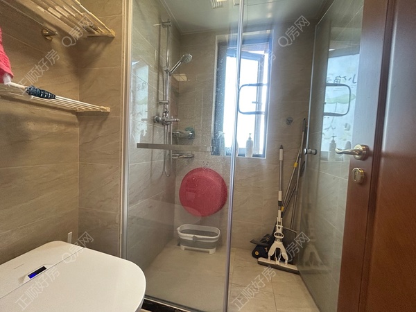 VR看房
