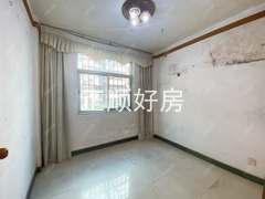 次卧