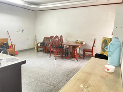 house_img