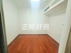 次卧