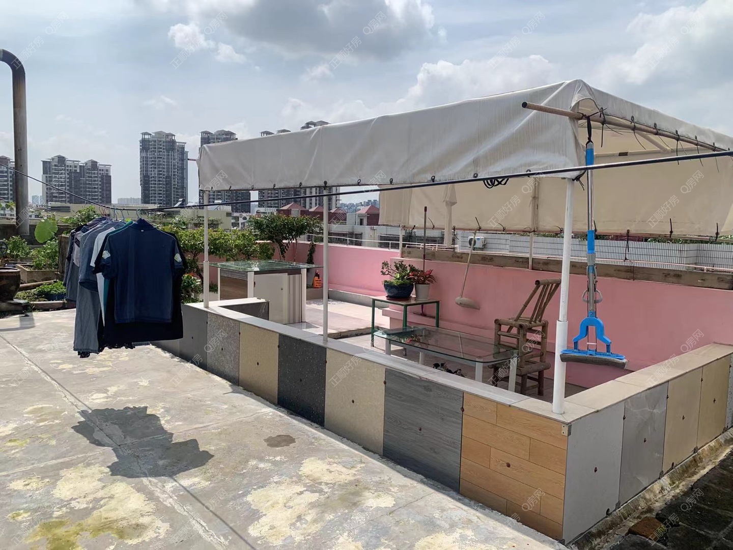 天虹广场旁 小二房 满五唯一 93万