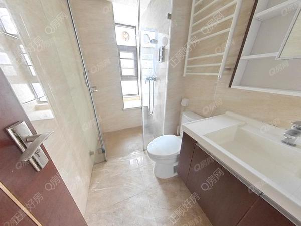 ee9ad992-ed7e-402f-a540-c84423919e8a