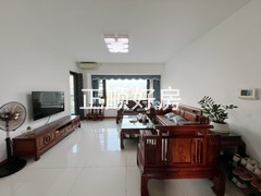 客厅