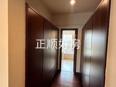 衣帽间