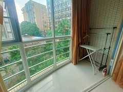 主卧阳台