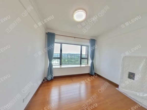 1e045aacc0a32975e714a30fc3d6091e