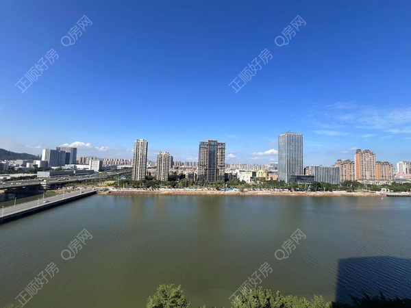 VR看房