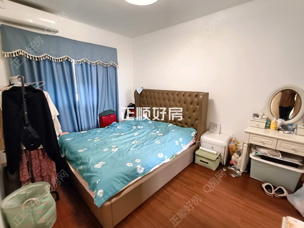 主卧