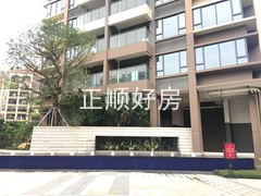 大门口.jpg