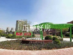 旁边学校