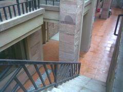 house_img