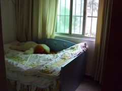 house_img