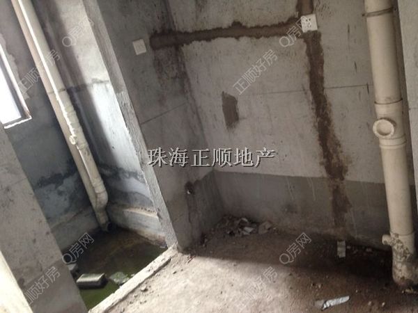 洗手间跟厨房