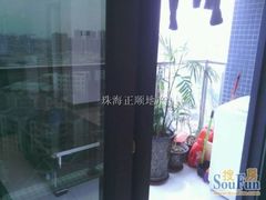 栋座