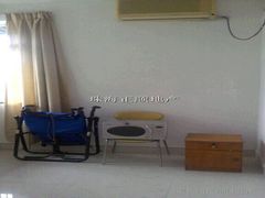 小房间
