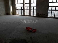 栋座