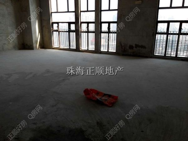 栋座