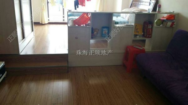 客厅