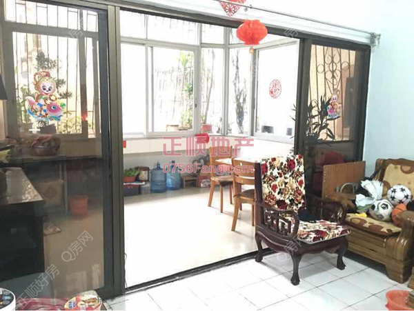户型图-阳台.jpg