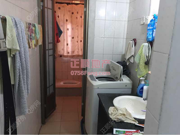 户型图-卫生间.jpg