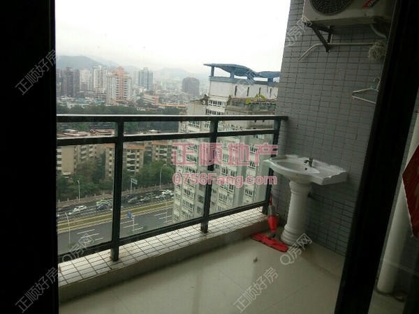 户型图-阳台.jpg