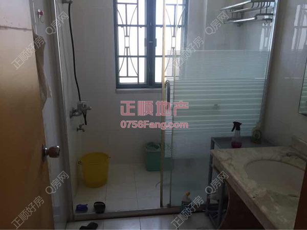 卫生间-.jpg