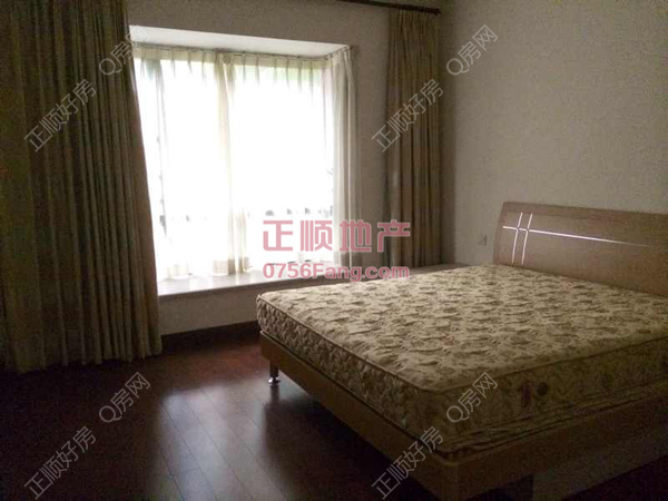 户型图-主卧.jpg