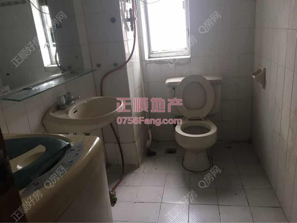 户型图-洗手间.jpg