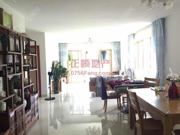 VR看房