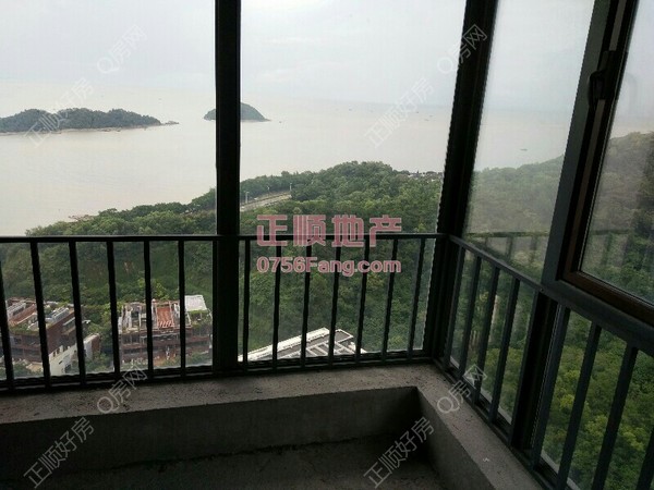 户型图-进门平台.jpg