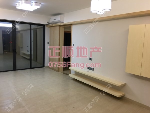VR看房