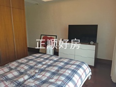 房间1