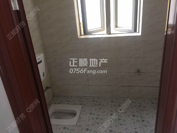 1826146624.jpg