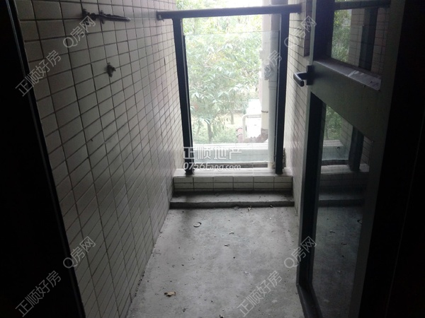 厨房阳台