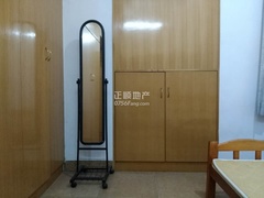 次卧