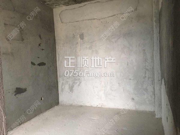 次卧