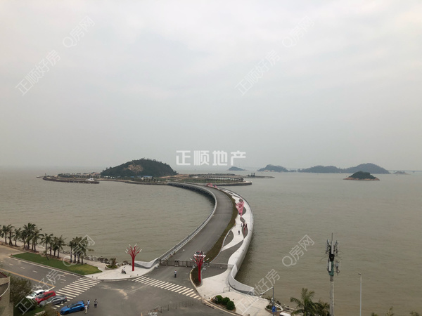客厅