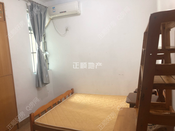 次卧